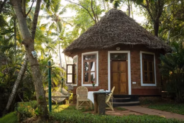 Komfortable und traditionelle Cottage im Somatheeram Ayurveda Resort